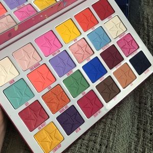 Jawbreaker Palette